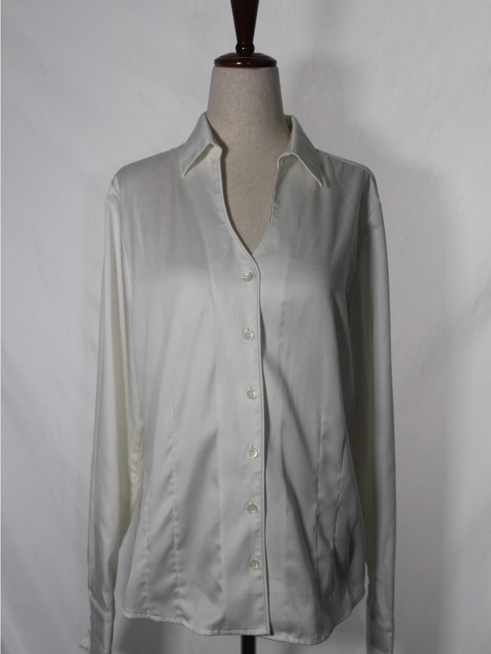 90s Coldwater Creek Women's Ivory Button-Front Office Siren Blouse size Small